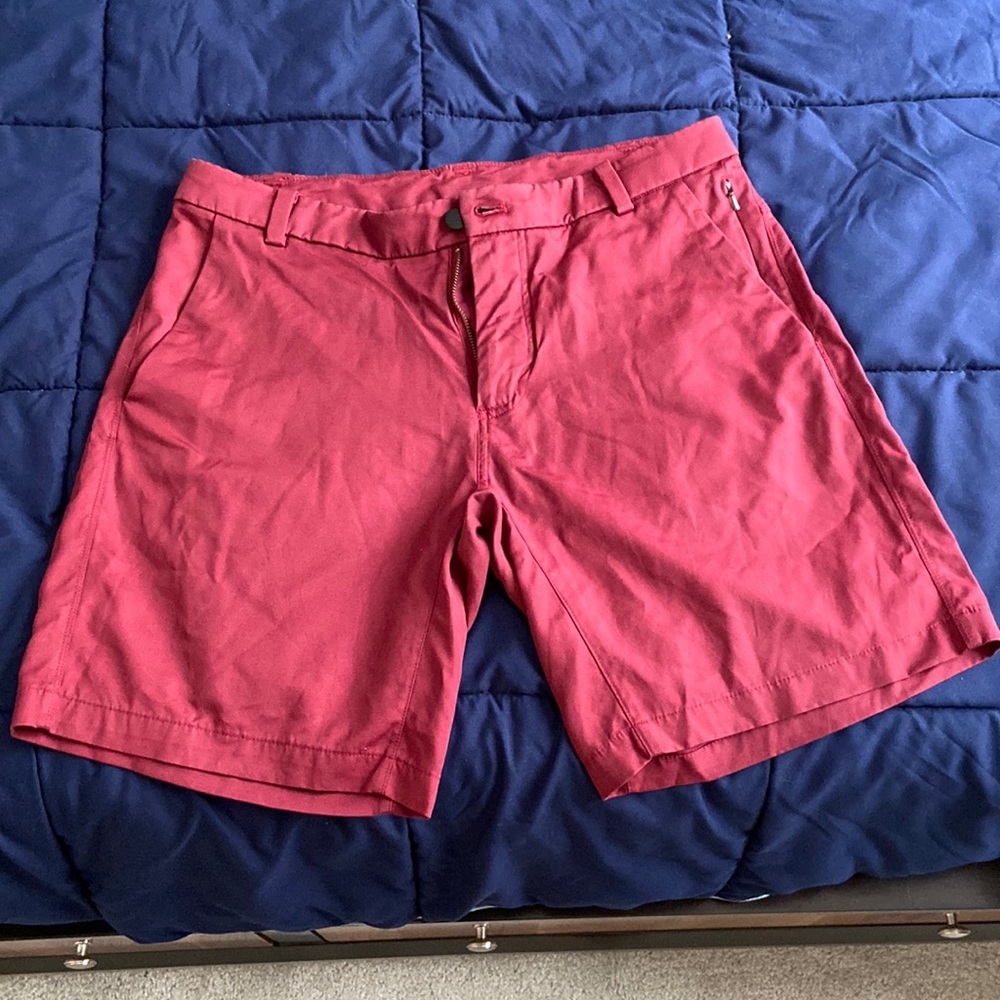 Lululemon commission shorts 7”